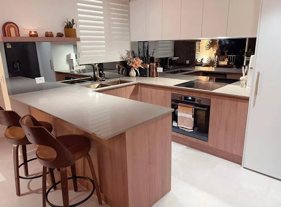 Chic Beachside Getaway 2Br 2Bath Fully Equipped Apartment Gold Coast 0*,