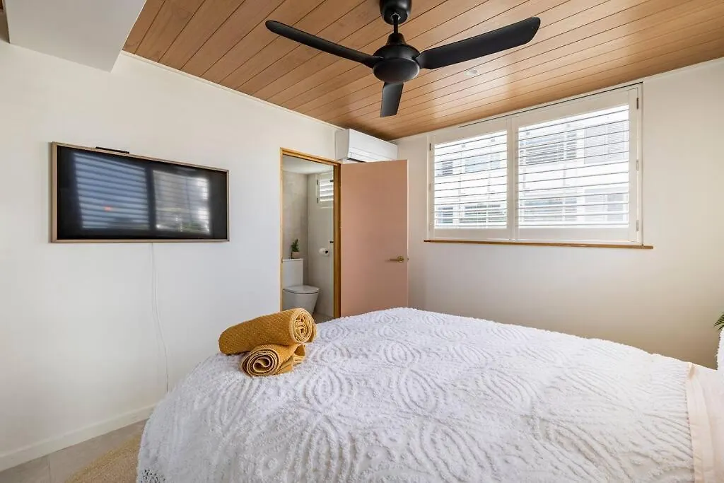 Chic Beachside Getaway 2Br 2Bath Fully Equipped Apartment Gold Coast