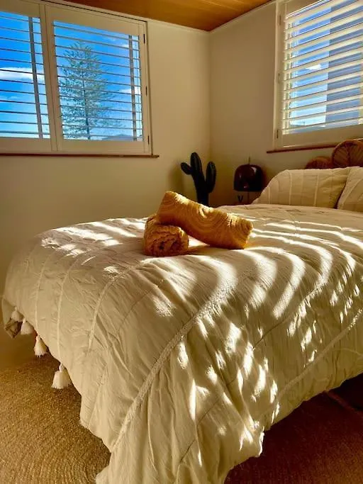 Chic Beachside Getaway 2Br 2Bath Fully Equipped Apartment Gold Coast Australia